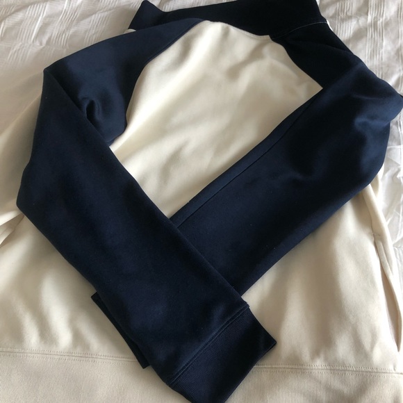 💙Beautiful Casual Joe Fresh Jacket with Pockets in Cream & 2 Shades of Blue💙 - Picture 12 of 13